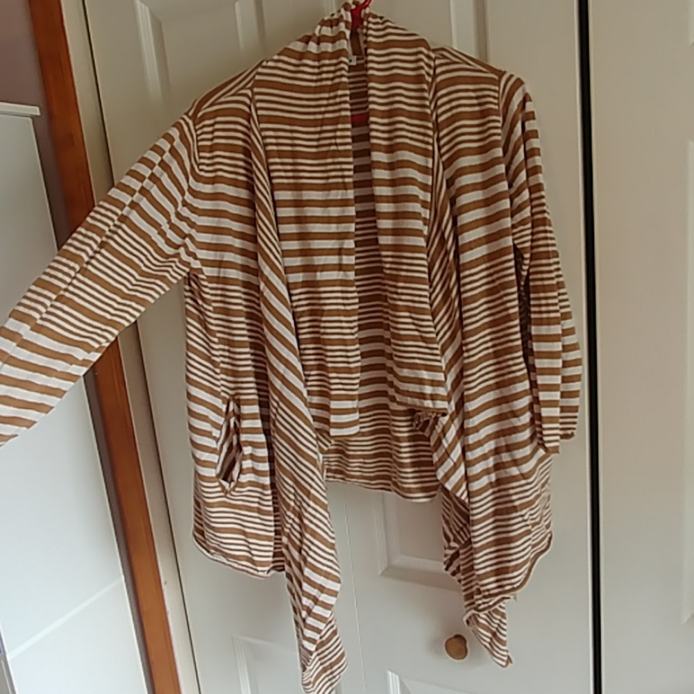 Tan stripe Joan Rivers cardigan, size S